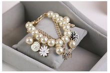 Load image into Gallery viewer, Pearl Flower Bracelet Jewelry
