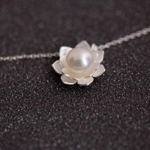 Load image into Gallery viewer, 925 Sterling Silver Jewelry   Pearl Lotus Flower Necklaces Hot Sale Pure Silver Jewelry For Women
