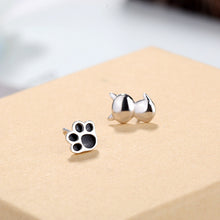 Load image into Gallery viewer, Black Drop Glaze Earring For Kitty
