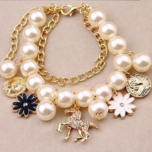 Load image into Gallery viewer, Pearl Flower Bracelet Jewelry
