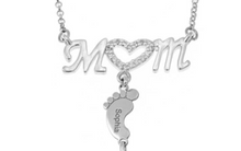 Load image into Gallery viewer, Mothers Day Gift Baby Feet Crystal Pendant Mom Necklace Personalized Custom Names Choker For Ladies
